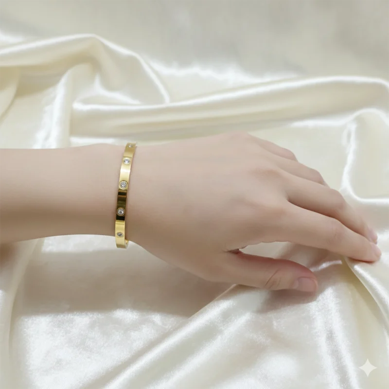 Cartier Gold Stainless Steel cartier Bracelet Hand Cuff