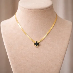 gold clower1 Gold Clover Pendant Necklace | Premium Stainless Steel Jewelry