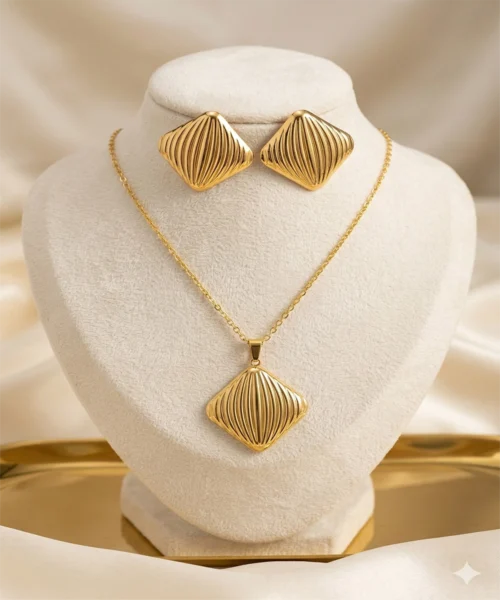 Aurora Textured Gold Jewellery Set – Zbish Jewels